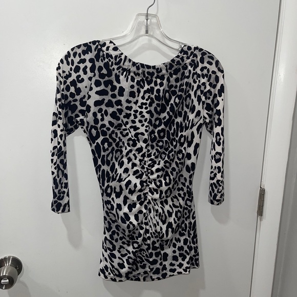 Cache leopard print blouse small - Picture 3 of 4